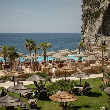 Hotel Maya 5*