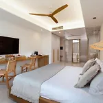 Maya Hotel