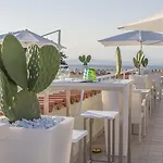 Hotel Maya 5*