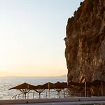 Maya Hotel 5*