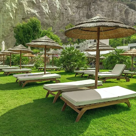 Maya Hotel